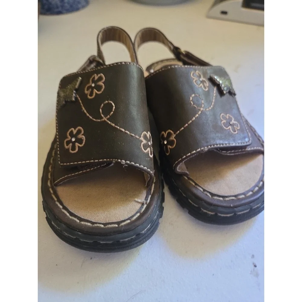 Toddler Vintage Hearts & Flowers Size 8 Chunky Sandals Leather Brown Y2K